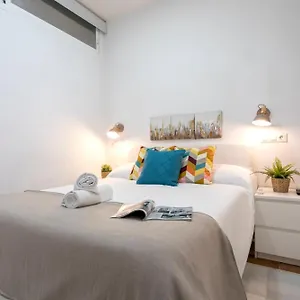 https://apt-luxury.es-andalucia.com